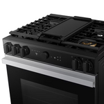 Samsung Bespoke 6.0 Cu. Ft. Slide-In Gas Range with Air Sous Vide - Stainless Steel, NSG6DG8500SR/AA *BD