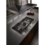 KitchenAid 30-in 5 burners Stainless Steel Gas Cooktop, KCGS550ESS/06 *JR2507, Retail: $1,199.00, FINAL PRICE: $799.99 + TAX