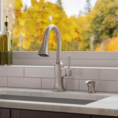 Pfister Kroft 1-Handle Pull-Down Kitchen Faucet, F-529-7KFGS