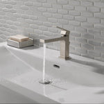 Peerless Xander Single Handle Bathroom in Brushed Nickel, P1519LF-BN, MRSP: $285.6, FINAL PRICE: $59.99 + TAX