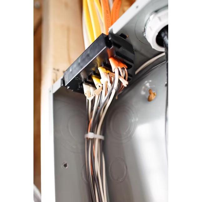 Square D Homeline 100 -Amp 20 -Spaces 40 -Circuit Indoor Main Breaker Plug-On Neutral Load Center (Value Pack)