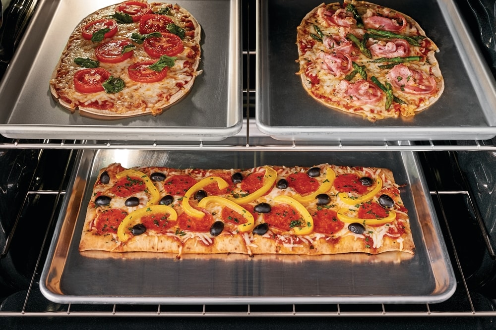 Frigidaire 30-in Glass Top 5 burners 5.3-cu ft Freestanding Electric Range Black )