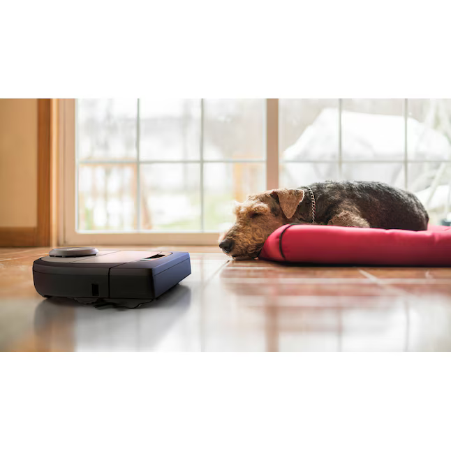 Neato Robotics D7 Connected Auto Charging Pet Robotic Vacuum, D702 #2560579  *HD2507, Retail: $599.99, FINAL PRICE: $399.99 + TAX