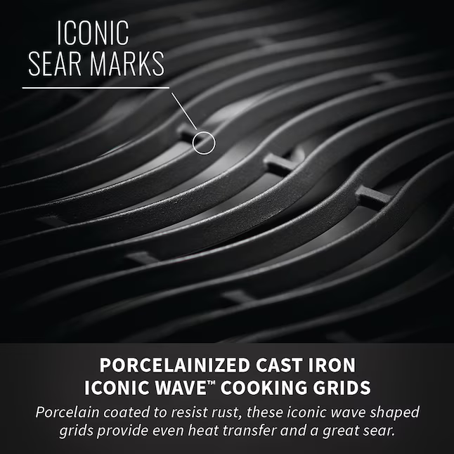Rogue XT Stainless Steel 4-Burner Liquid Propane Gas Grill with Integrated Smoker Box, RXT525PSS-1-A *HD2509, Retail: $899.00, FINAL PRICE: $ + TAX