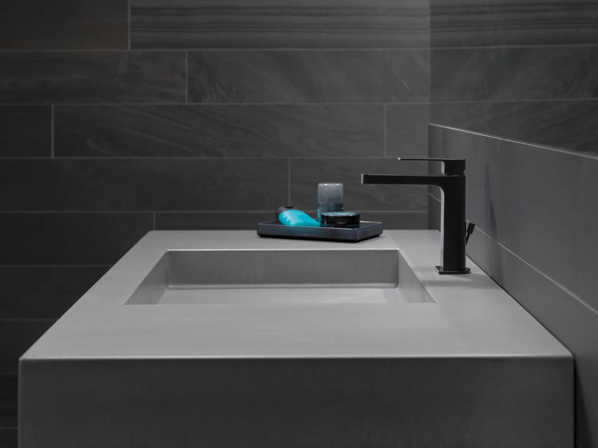 Peerless Xander Single-Handle Lavatory Faucet in Matte Black, P1519LF-BL, MRSP: $156, FINAL PRICE: $59.99 + TAX