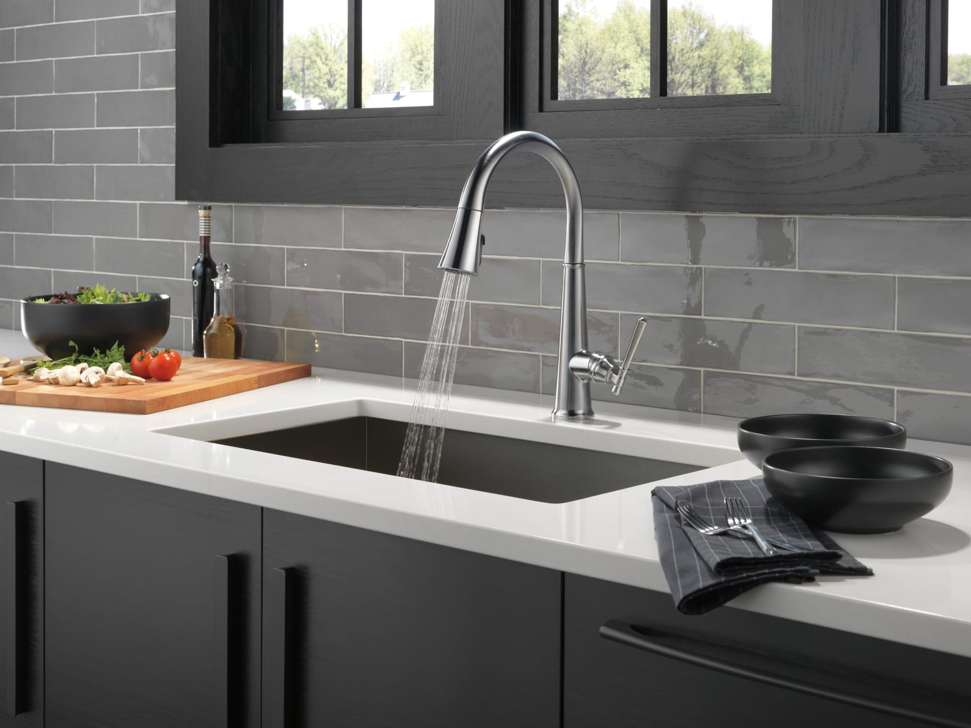 Delta Emmeline Single Handle Pull-Down Kitchen Faucet in Lumicoat Arctic Stainless, 9182-AR-PR-DST, MRSP: $589, FINAL PRICE: $279.99 + TAX