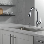 Peerless Single Handle Pull-Down Kitchen Faucet in Chrome, P7901LF-SD-W, MSRP: $140.28, FINAL PRICE: $79.99 + TAX