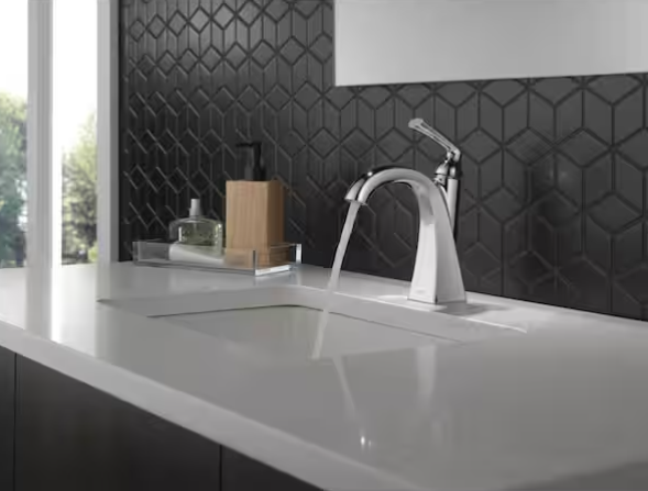 Delta Pierce Single Handle Centerset Faucet in Chrome, 15899LF, MSRP: $74.48, FINAL PRICE: $39.99 + TAX
