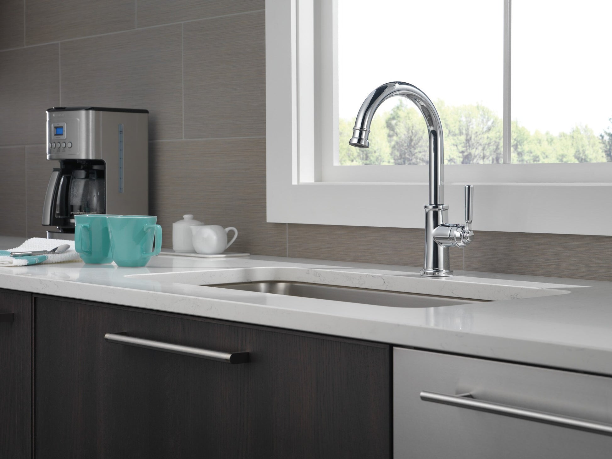 Peerless Westchester Single-Handle Kitchen Faucet in Chrome