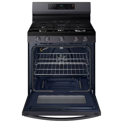 Samsung 30-in 5 Burners 6-cu ft Self-cleaning Air Fry Convection Oven Freestanding Natural Gas Range (Fingerprint Resistant Black Stainless Steel), NX60A6511SG/AA *BD