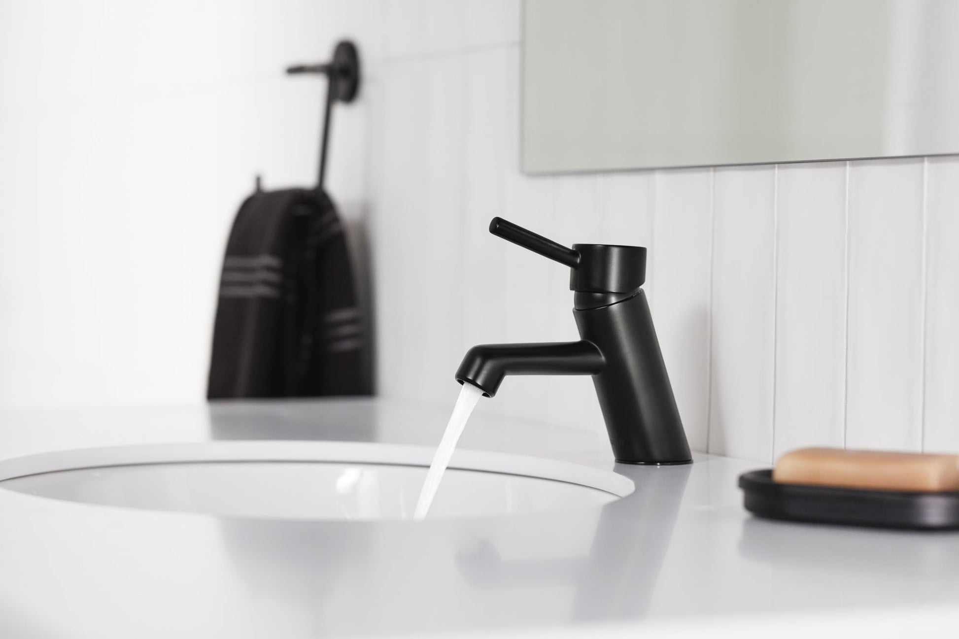 Peerless Precept Single-Handle Bath Faucet in Matte Black, P1547LF-BL, MSRP: $170.91, FINAL PRICE: $69.99 + TAX