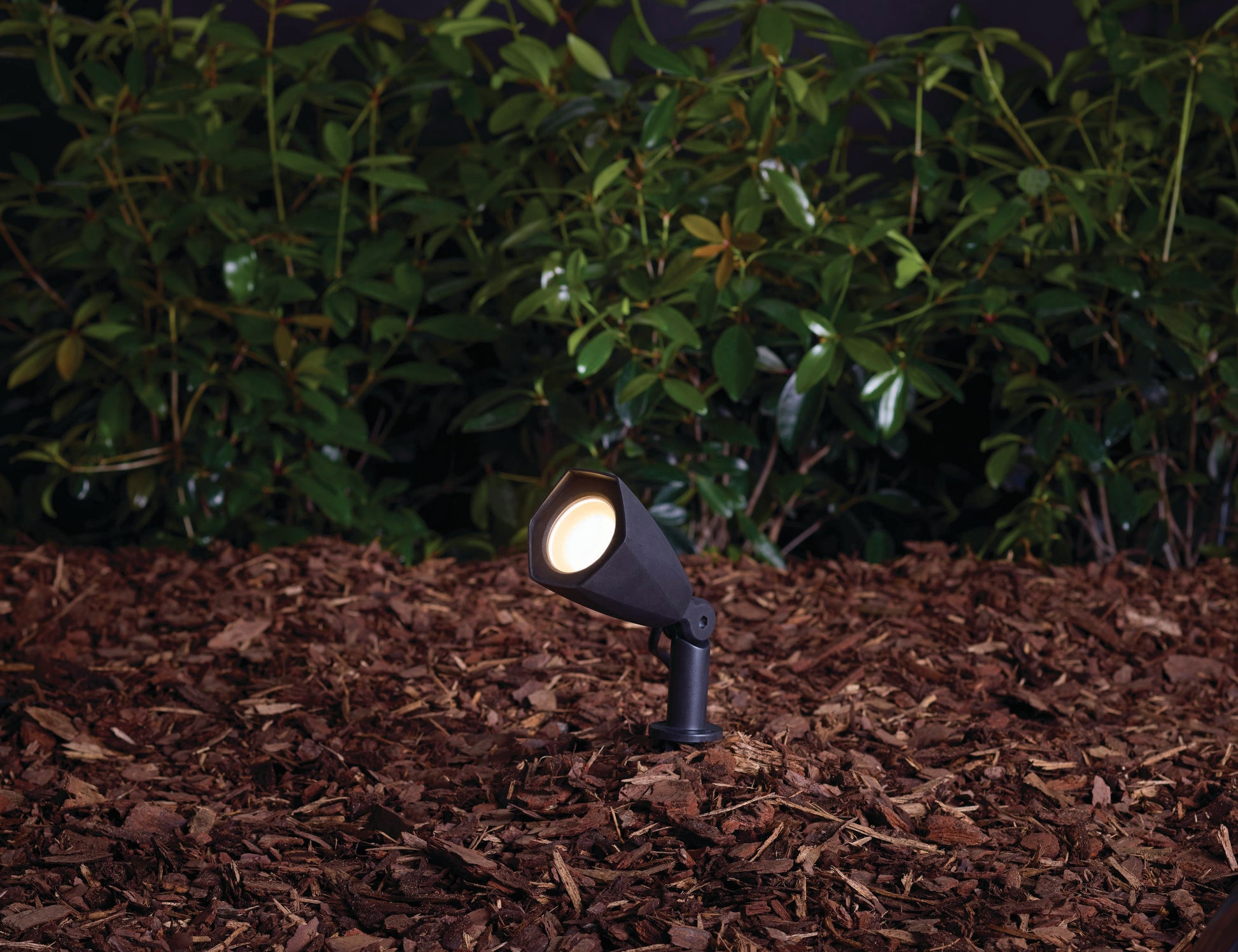 Harbor Breeze 550 -Lumens 5.3 -Watt Black Line voltage Soft White Plug-in LED Flood light, RETAIL: $12.98, FINAL PRICE: $6.99 + TAX