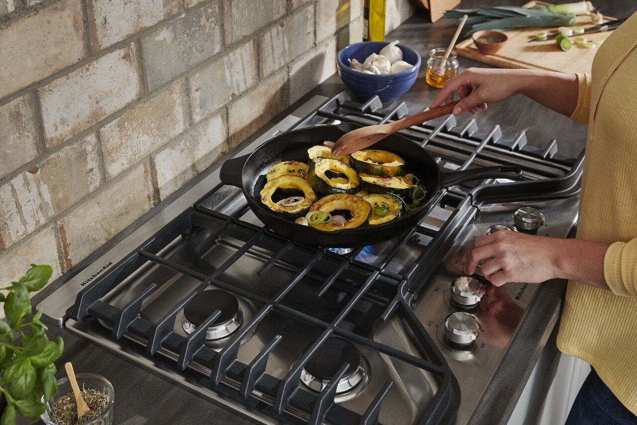 KitchenAid 30-in 5 burners Stainless steel Gas Cooktop, KCGS350ESS, FINAL PRICE: $749.99