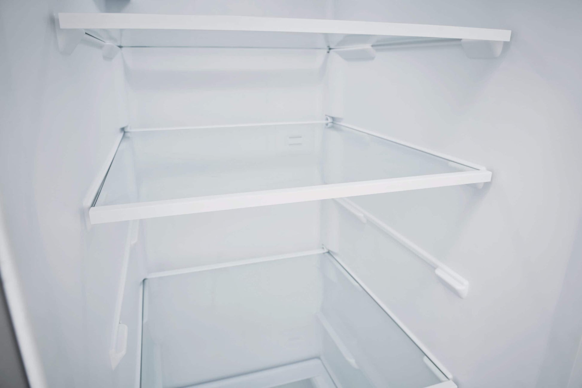 Frigidaire 25.6-cu ft Standard-Depth 36-in Wide Side-by-Side Refrigerator with Ice Maker ,Water and Ice Dispenser ( Fingerprint Resistant Stainless Steel ) ENERGY STAR Certified