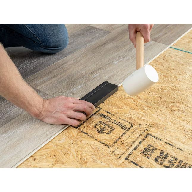 Project Source Flooring 4-pc Installation Kit, 59278  #3487579 *JR2509, Retail: $23.98, FINAL PRICE: $19.99 + TAX