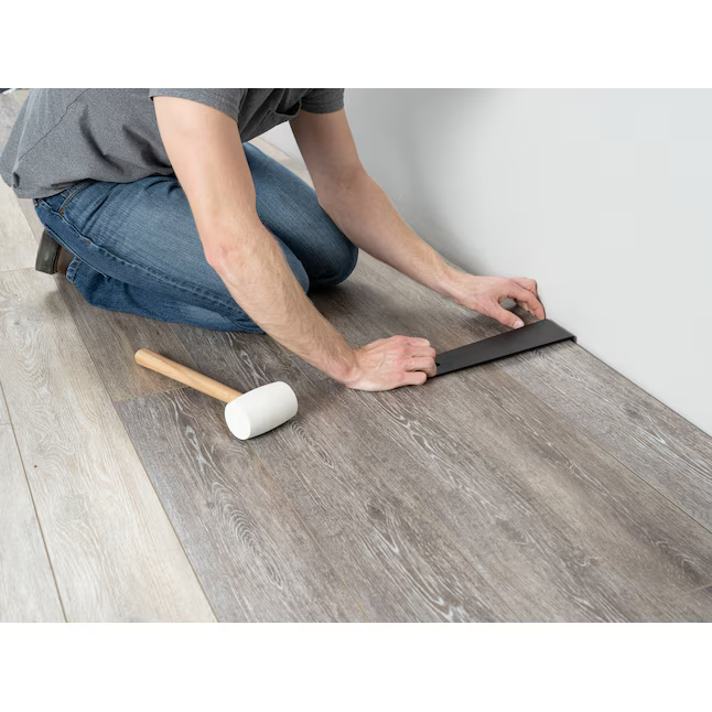 Project Source Flooring 4-pc Installation Kit, 59278  #3487579 *JR2509, Retail: $23.98, FINAL PRICE: $19.99 + TAX