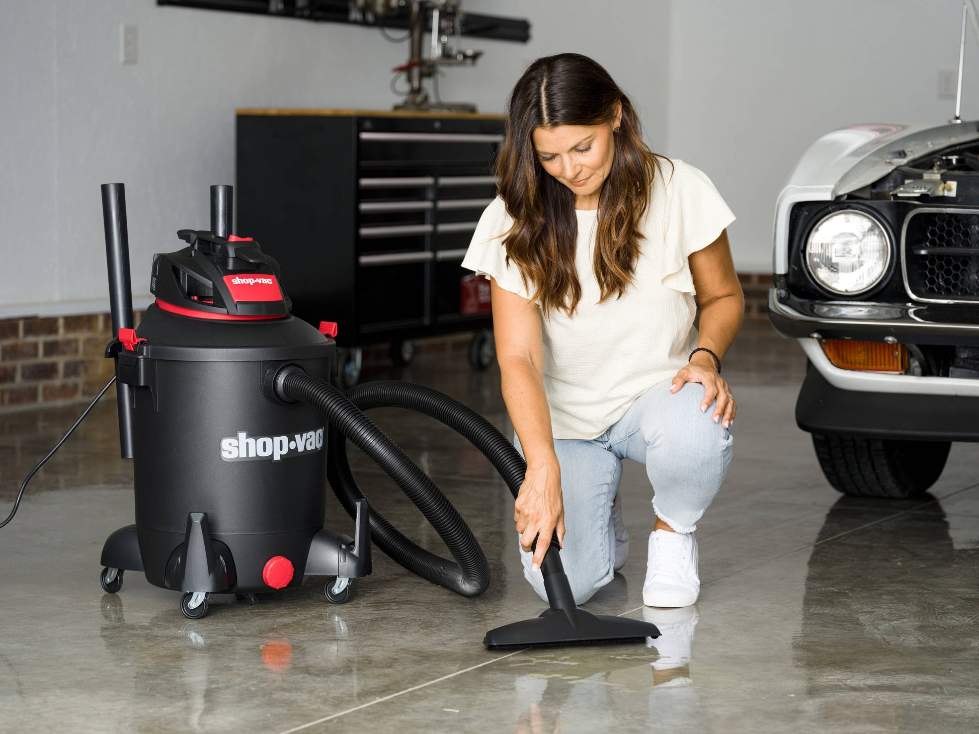 Shop-Vac 10-Gallon 4.5 HP Corded Wet/Dry Shop Vacuum with Accessories Included