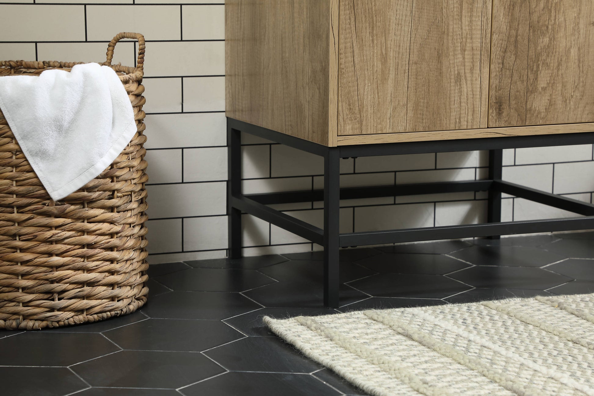 Ever Living Grace 24-Inch Single Sink Vanity in Mango Wood with a Countertop, VF48824MW, FINAL PRICE: $399.99 + TAX [FBM-147]
