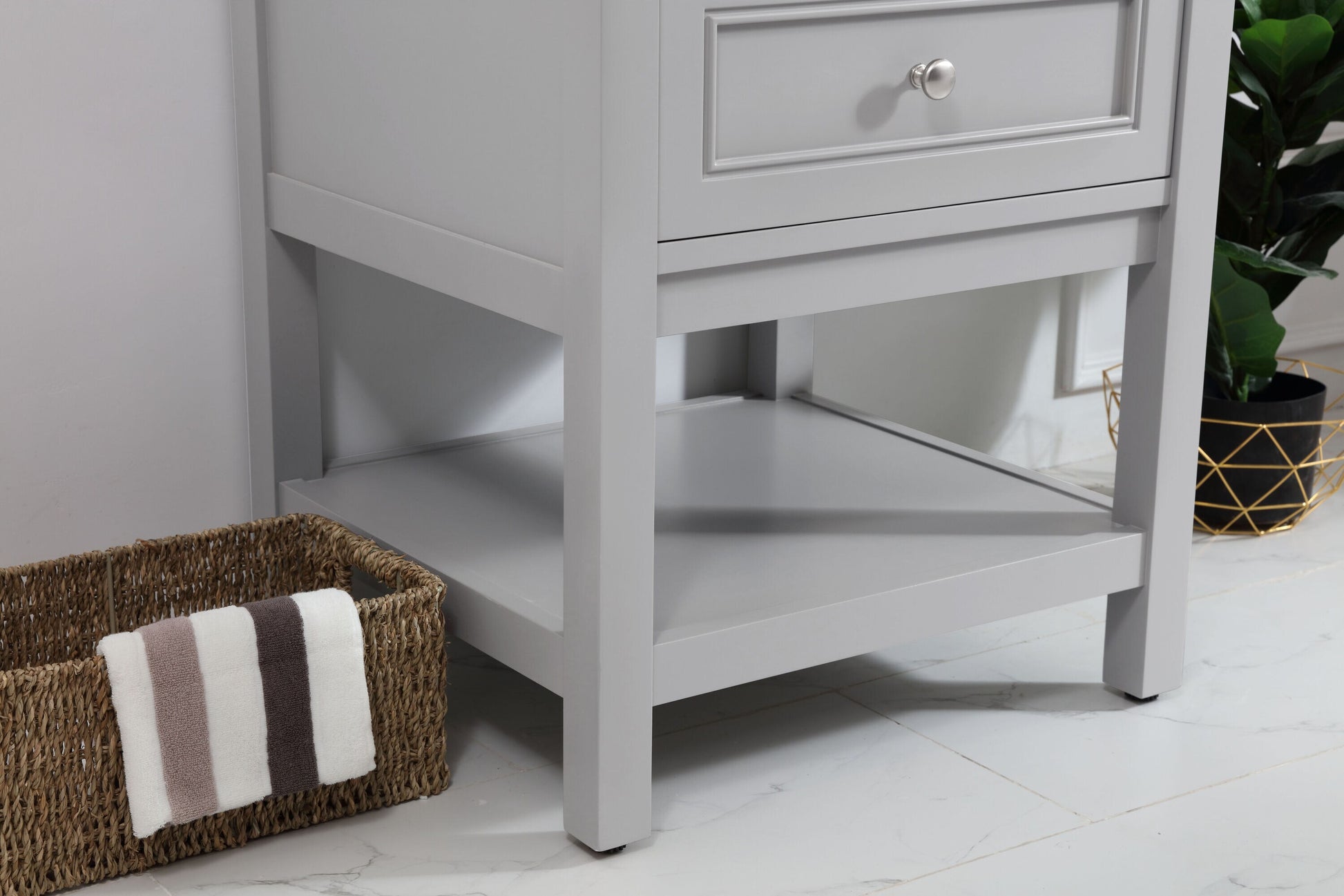 Ever Living Karly 24-Inch Single Sink Vanity in Light Grey with a  Countertop, VF27024GR, FINAL PRICE: $429.99 + TAX [FBM-131]