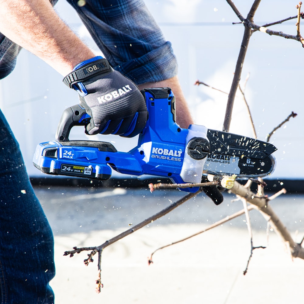 Kobalt 24-volt 6-in Battery 2.0 Ah Chainsaw Battery Included Charger Included [FBM-107]
