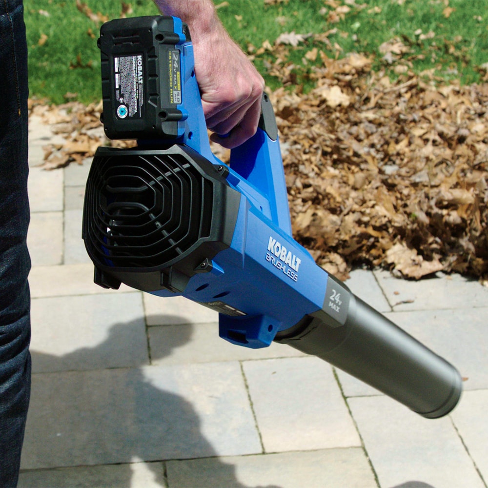 Kobalt 24-volt Cordless Battery String Trimmer and Leaf Blower and Combo Kit 4 Ah (Battery Included) (Charger Included) [FBM-105]