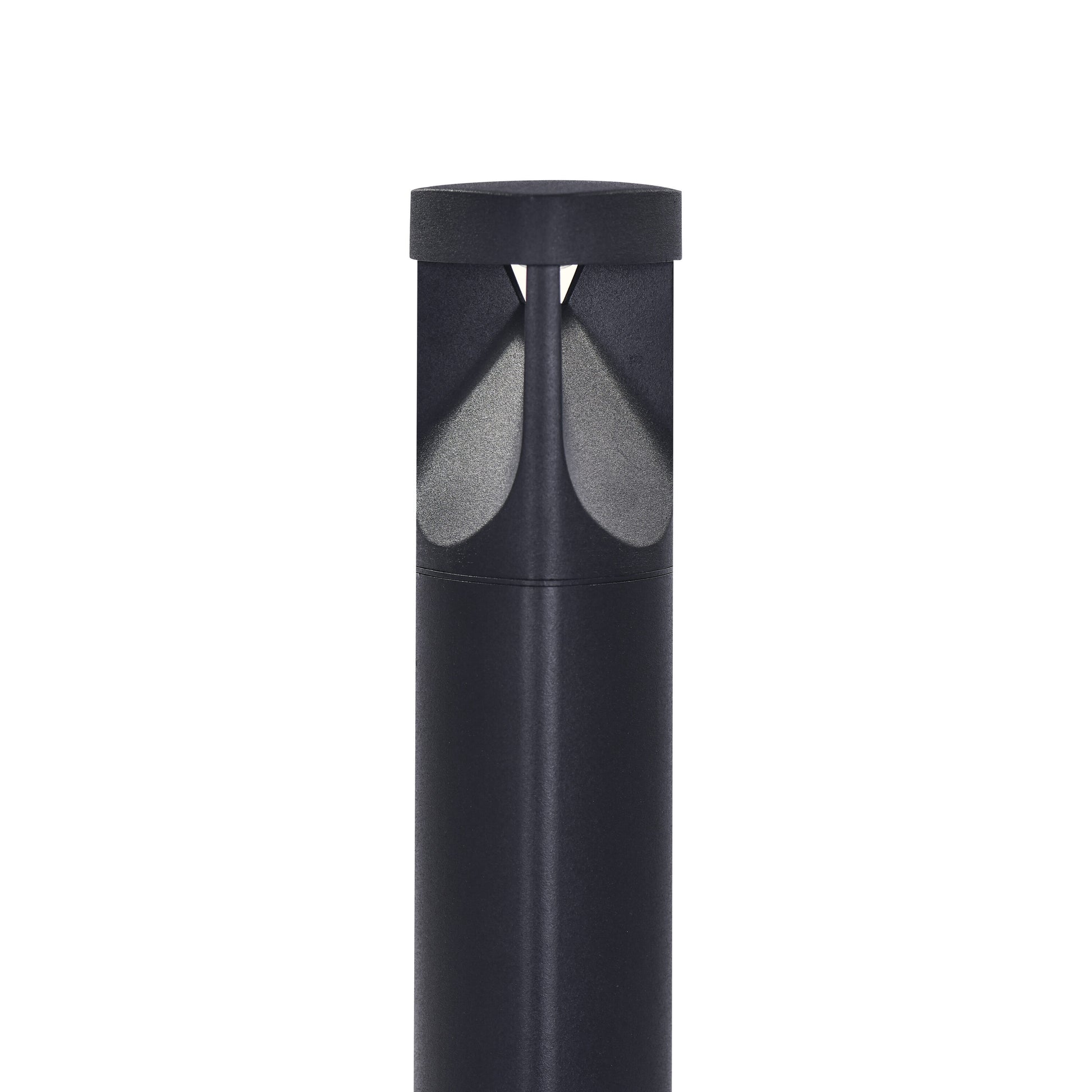 Harbor Breeze 50 -Lumens Black Low voltage LED Outdoor Path Light ( 3000-K ), RETAIL: $36.68, FINAL PRICE: $19.99 + TAX