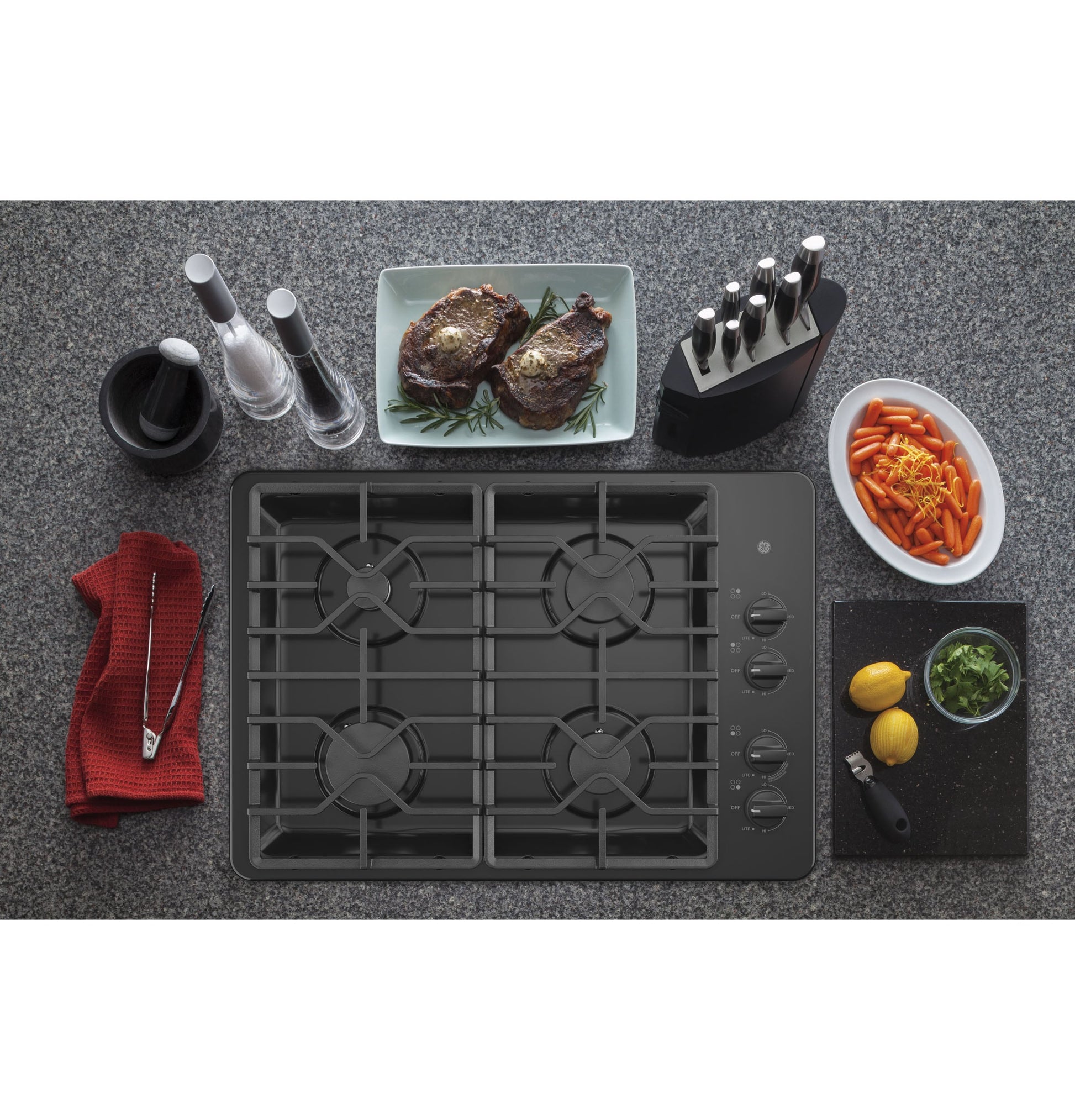 GE 30-in 4 burners Black Gas Cooktop