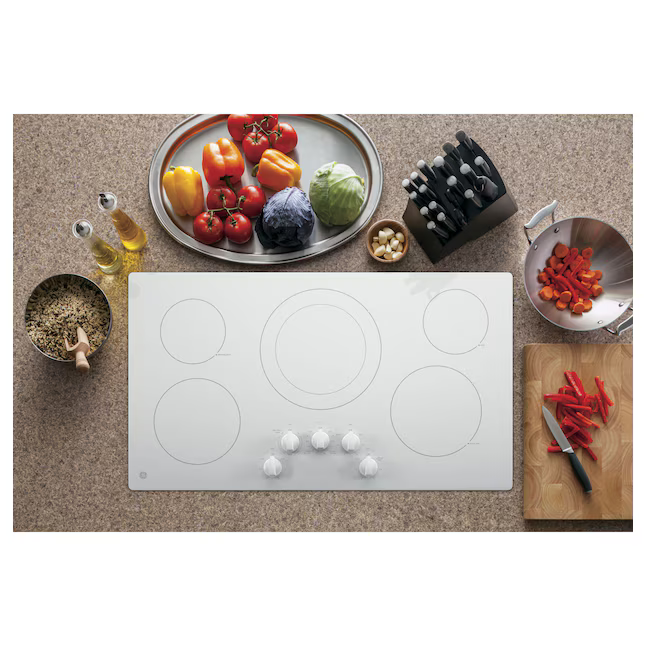 GE 36-in 5 burners Smooth Surface (Radiant) White Electric Cooktop, JP3036TLWW *JR2508, Retail: $1,399.00, FINAL PRICE: $799.99 + TAX
