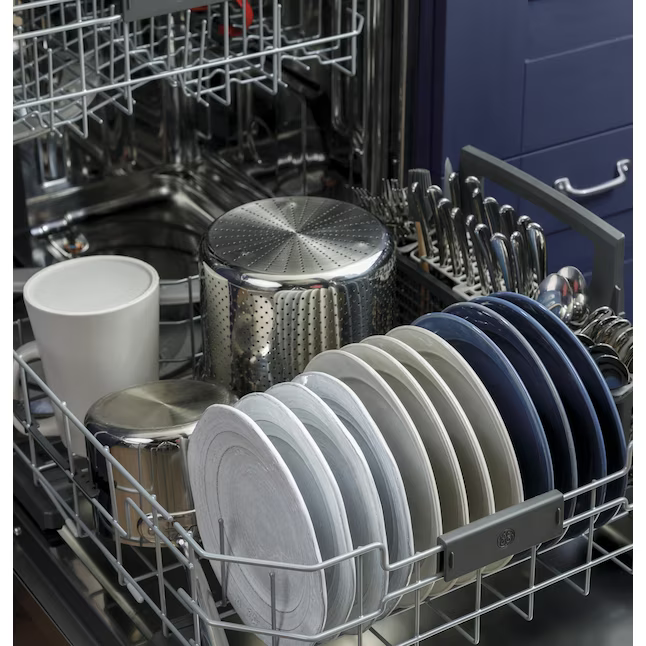 GE 24-in Top Control Built-in Dishwasher (White) 55-dBA, GDT535PGRWW *JR2509, Retail: $619.00, FINAL PRICE: $299.99 + TAX