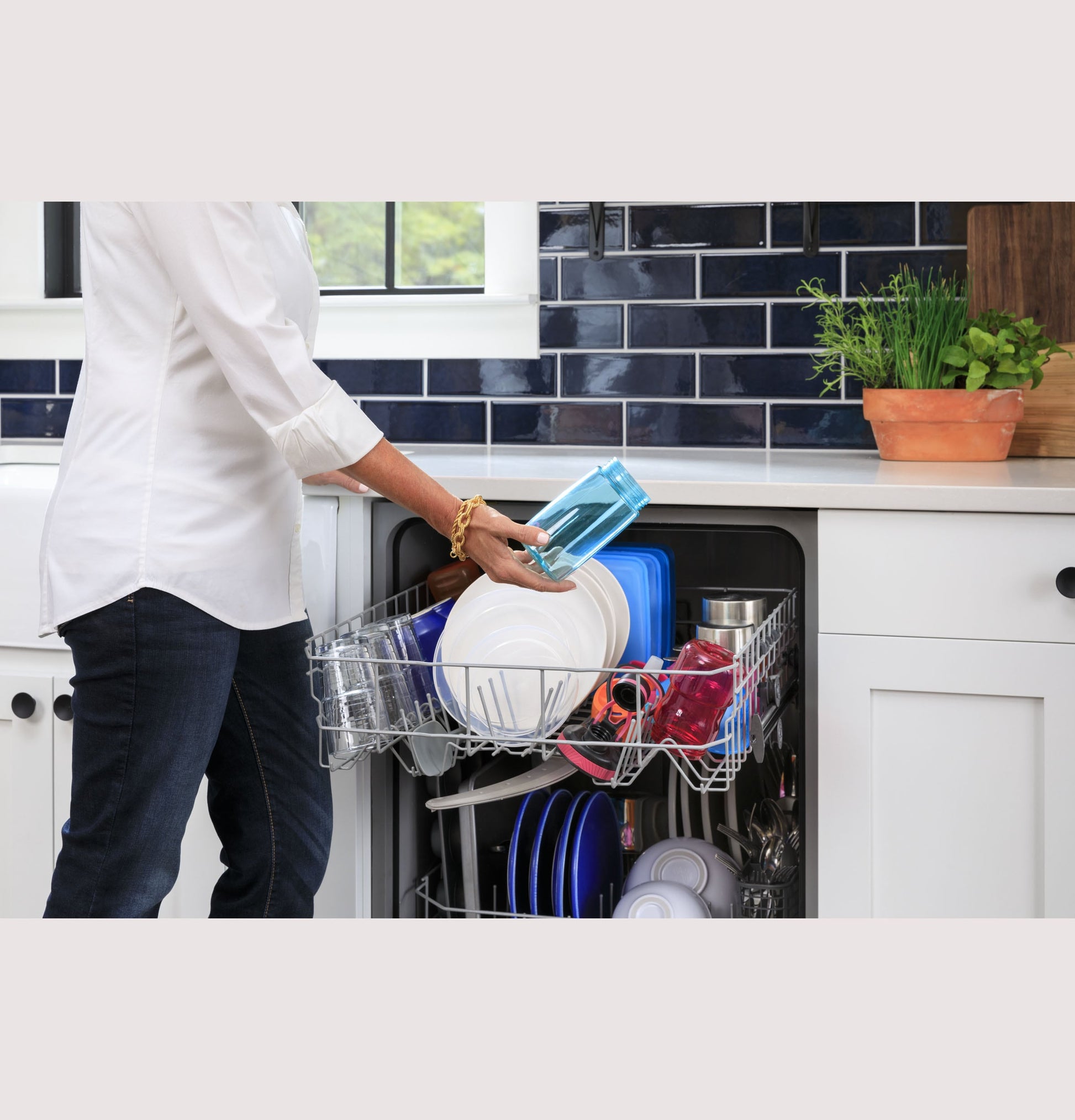 GE 24-in Top Control Built-in Dishwasher ( Stainless Steel ) , Dry Boost , 55-Decibel