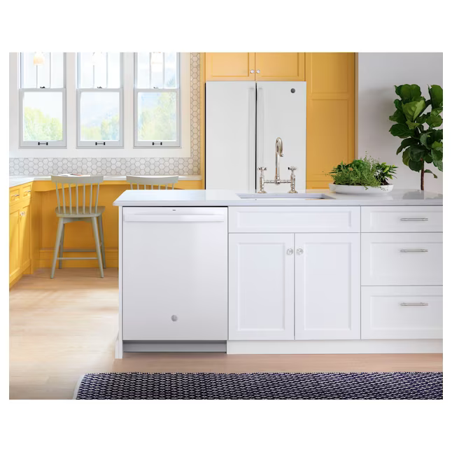GE 24-in Top Control Built-in Dishwasher (White) 55-dBA, GDT535PGRWW *JR2509, Retail: $619.00, FINAL PRICE: $299.99 + TAX