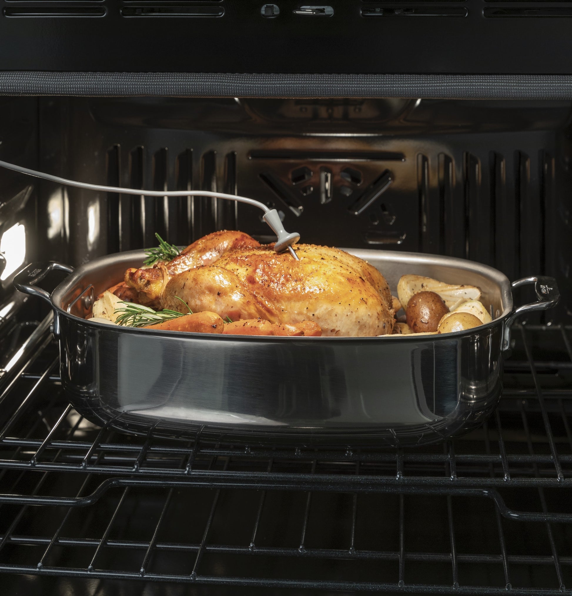 GE Cafe Modern Glass 30 inch Double Electric Wall Oven with Air Fry Self + Steam Cleaning ( Platinum Glass )
