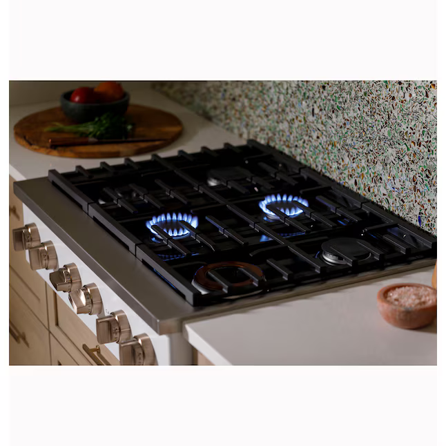 CAFE 36-in Commercial-Style Natural Gas Rangetop with 6 Burners in Matte White, CGU366P4TW2 *JR2511, Retail: $4,499.00, FINAL PRICE: $2,999.99 + TAX