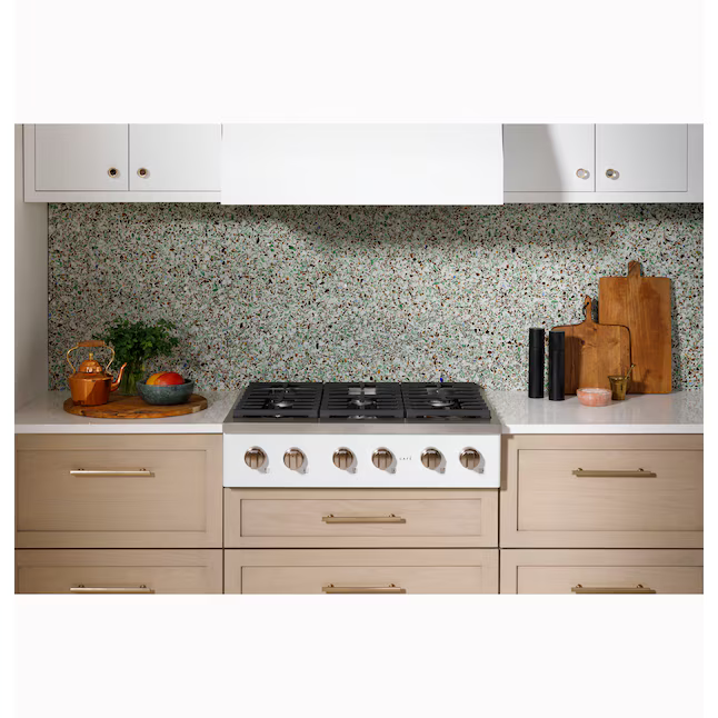 CAFE 36-in Commercial-Style Natural Gas Rangetop with 6 Burners in Matte White, CGU366P4TW2 *JR2511, Retail: $4,499.00, FINAL PRICE: $2,999.99 + TAX