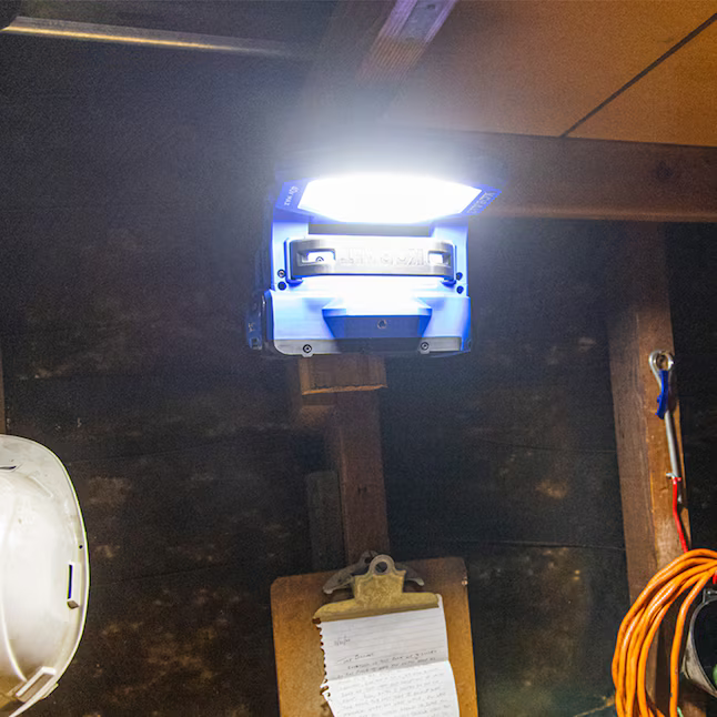 Kobalt 40-volt 2200-Lumens LED Battery-Operated and plug-in Rechargeable Portable Work Light, KBL 1040-03 #5192701  *HD2507, Retail: $99.98, FINAL PRICE: $49.99 + TAX