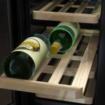 TCL 23.4-in W 20 -Bottles Stainless Steel Dual Zone Cooling Built-in/Freestanding Indoor Wine Cooler, B422D *JR2510, Retail: $799.00, FINAL PRICE: $379.99 + TAX