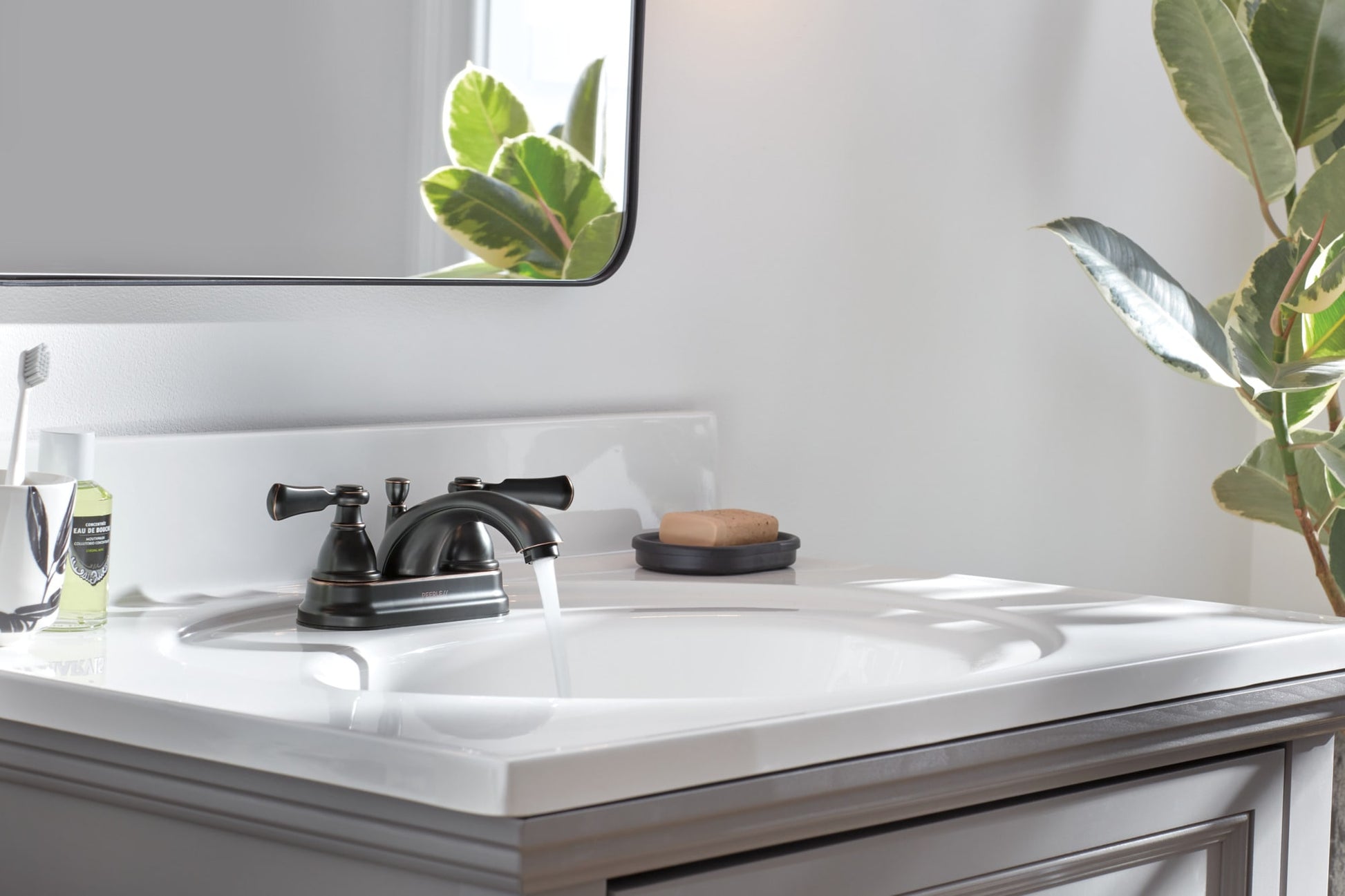 Peerless Elmhurst Two-Handle Centerset Bath Faucet in Oil Rubbed Bronze