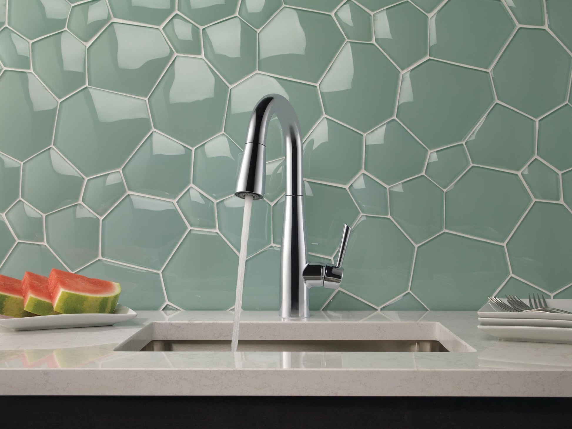 Delta Essa Chrome Single Handle Deck-mount Bar and Prep Kitchen Faucet with Sprayer