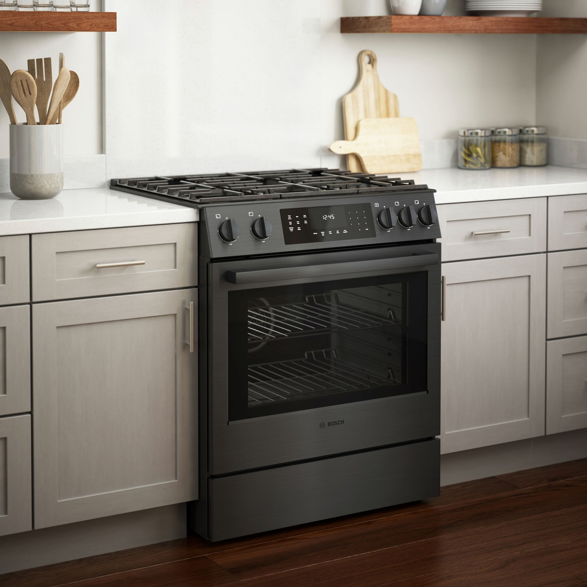 Bosch 800 Series 30-in 5 burners 4.8-cu ft Convection Oven Slide-In Natural Gas Range ( Black Stainless Steel )