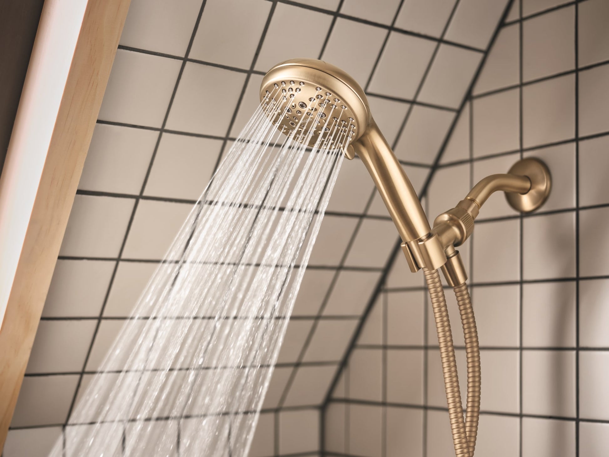 Moen Beric Bronzed Gold 1-handle Handheld 4.8-in Rectangle Bathtub and shower Faucet ( Valve Included )