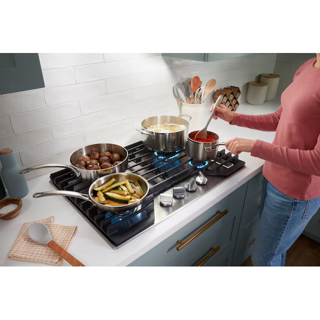 Whirlpool 36-in 5 burners Stainless Steel Gas Cooktop, WCGK5036PS/00, Retail: $1,249.00, FINAL PRICE: $579.99 + TAX