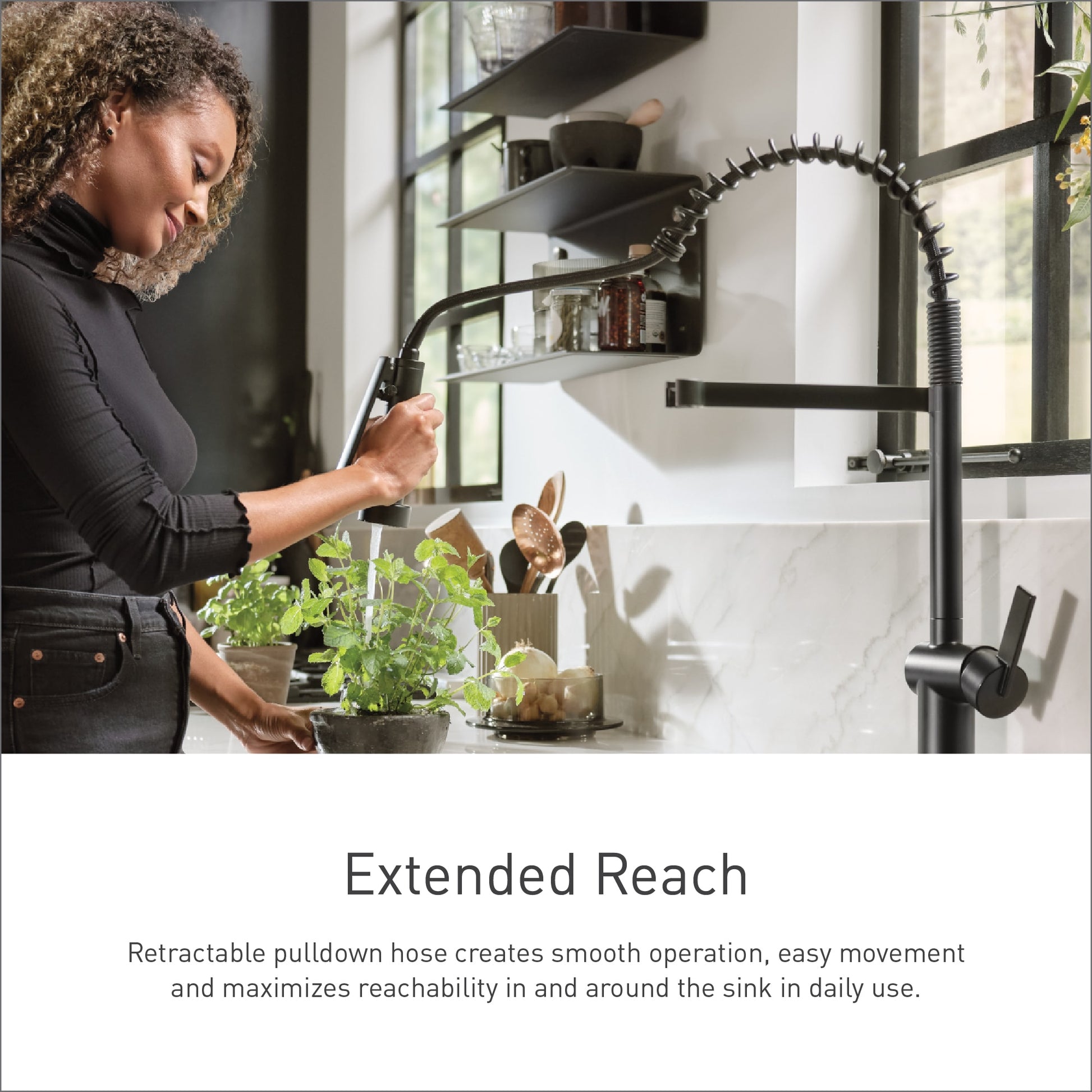 Moen Joric Matte Black Single Handle Deck-mount Pull-down Kitchen Faucet with Sprayer (Includes Deck Plate)
