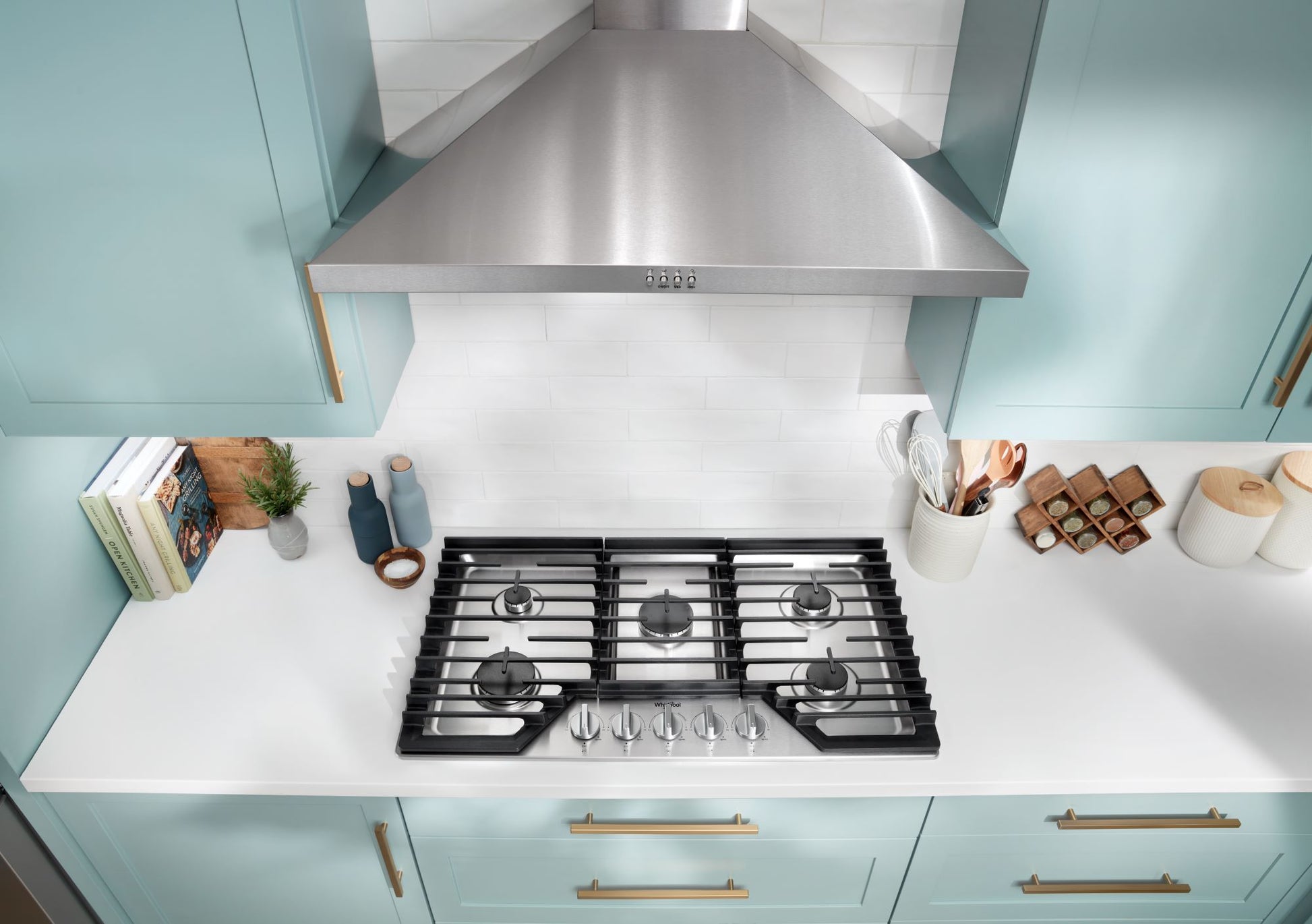 Whirlpool 36-in 5 burners Stainless steel Gas Cooktop