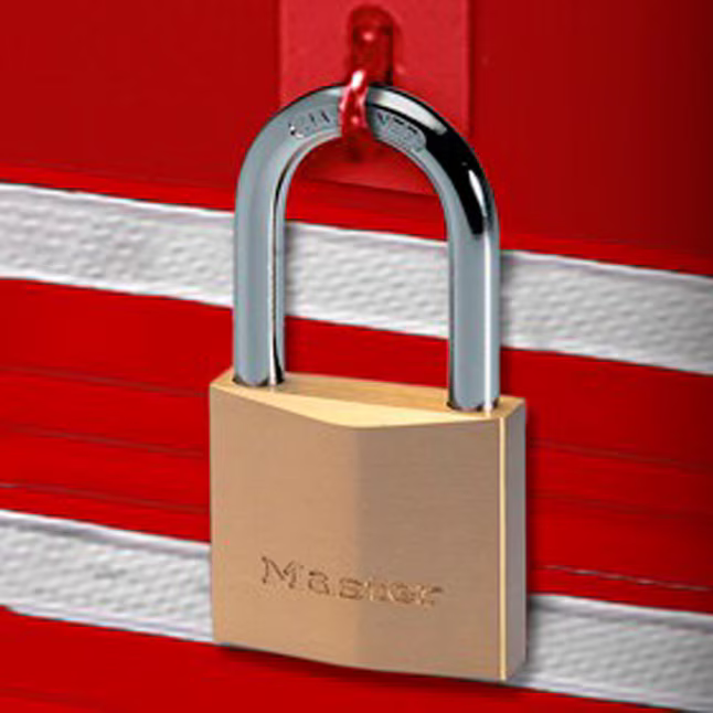 Master Lock Outdoor Keyed Padlock 1-9/16-in Wide x 1-1/2-in Shackle, 140DLF #1358860  *JR2512, Retail: $14.03, FINAL PRICE: $7.99 + TAX
