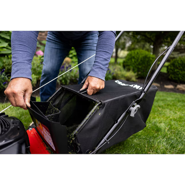 CRAFTSMAN M110 21-in Gas Push Lawn Mower with 140-cc Briggs and Stratton Engine, CMXGMAM1125499 *JR2509, Retail: $389.00, FINAL PRICE: $249.99 + TAX