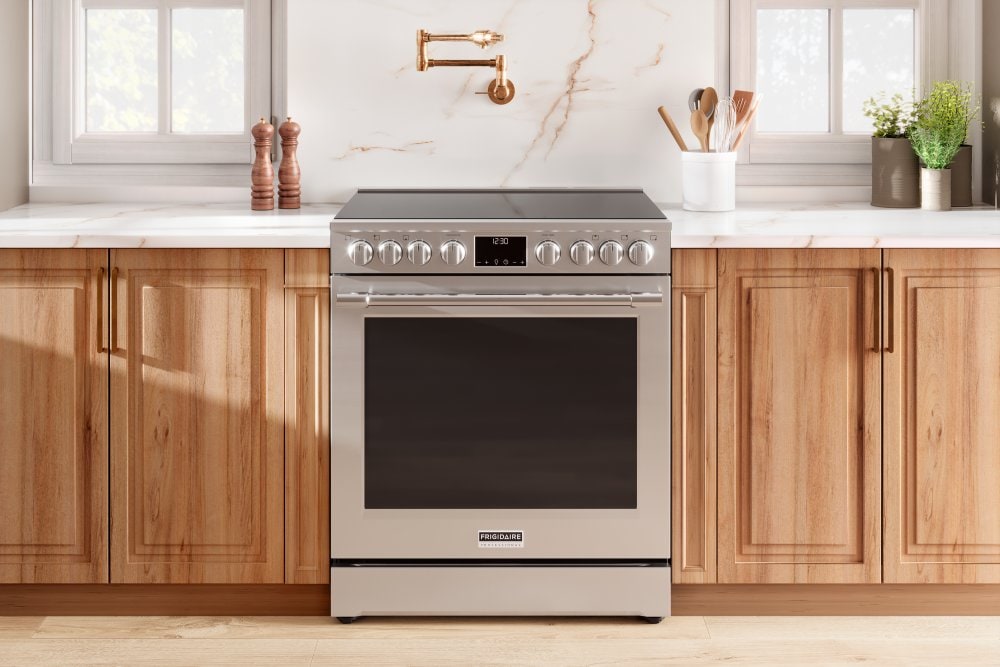 Frigidaire Professional 30-in Glass Top 5 burners 6.2-cu ft Air Fry Convection Oven Slide-In Electric Range with
