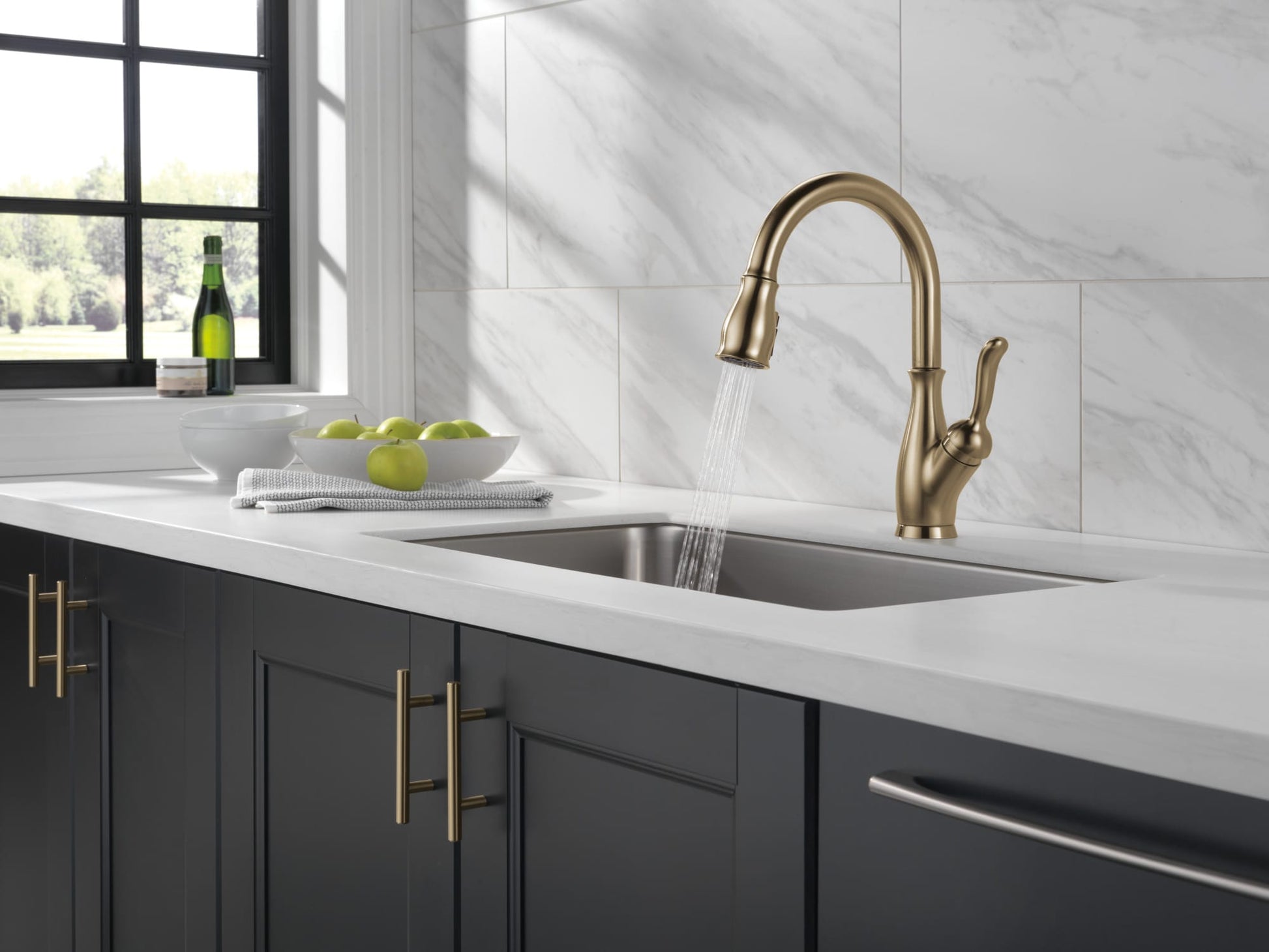 Delta Leland Single Handle Pull-Down Kitchen Faucet with ShieldSpray Technology in Champagne Bronze, MSRP: $439, FINAL PRICE: $199.99 + TAX