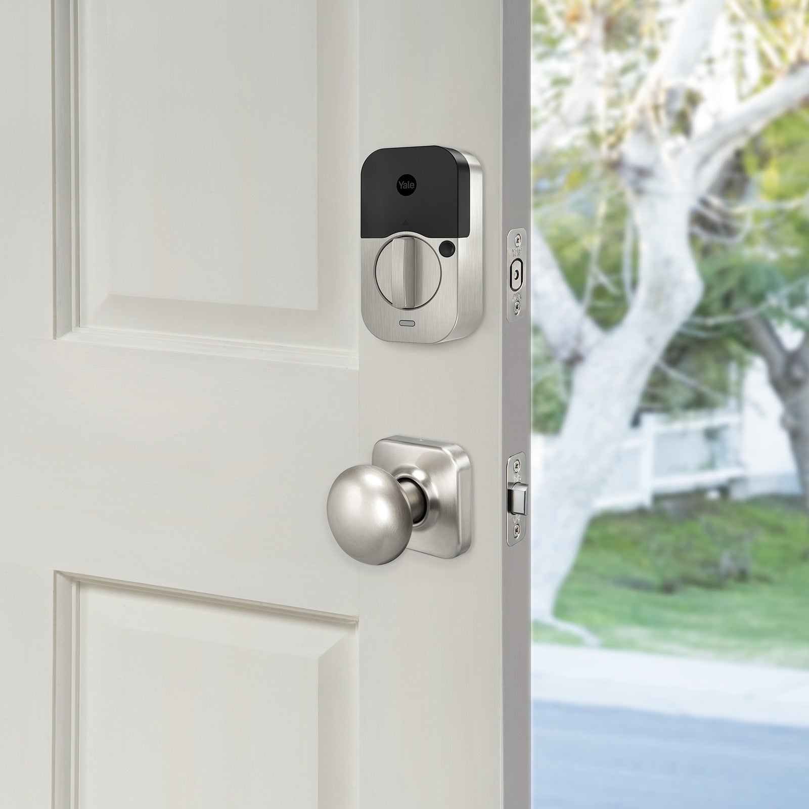 Yale Assure Lock 2 Satin Nickel Smart Bluetooth Touchscreen Keypad Electronic Deadbolt Lock, RETAIL: $189.99, FIANL PRICE: $109.99 + TAX