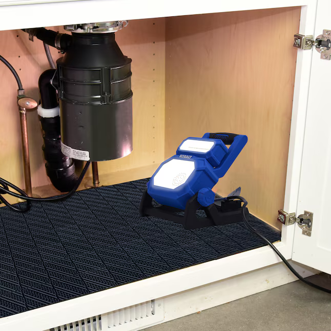 Kobalt 3.6-Volt 4000-Lumens LED Plug-in Portable Work Light 1 -Batteries Included, MPL1068-L37K8040 5286606  *JR2506, [FB292], Retail: $69.98, FINAL PRICE: $34.99 + TAX