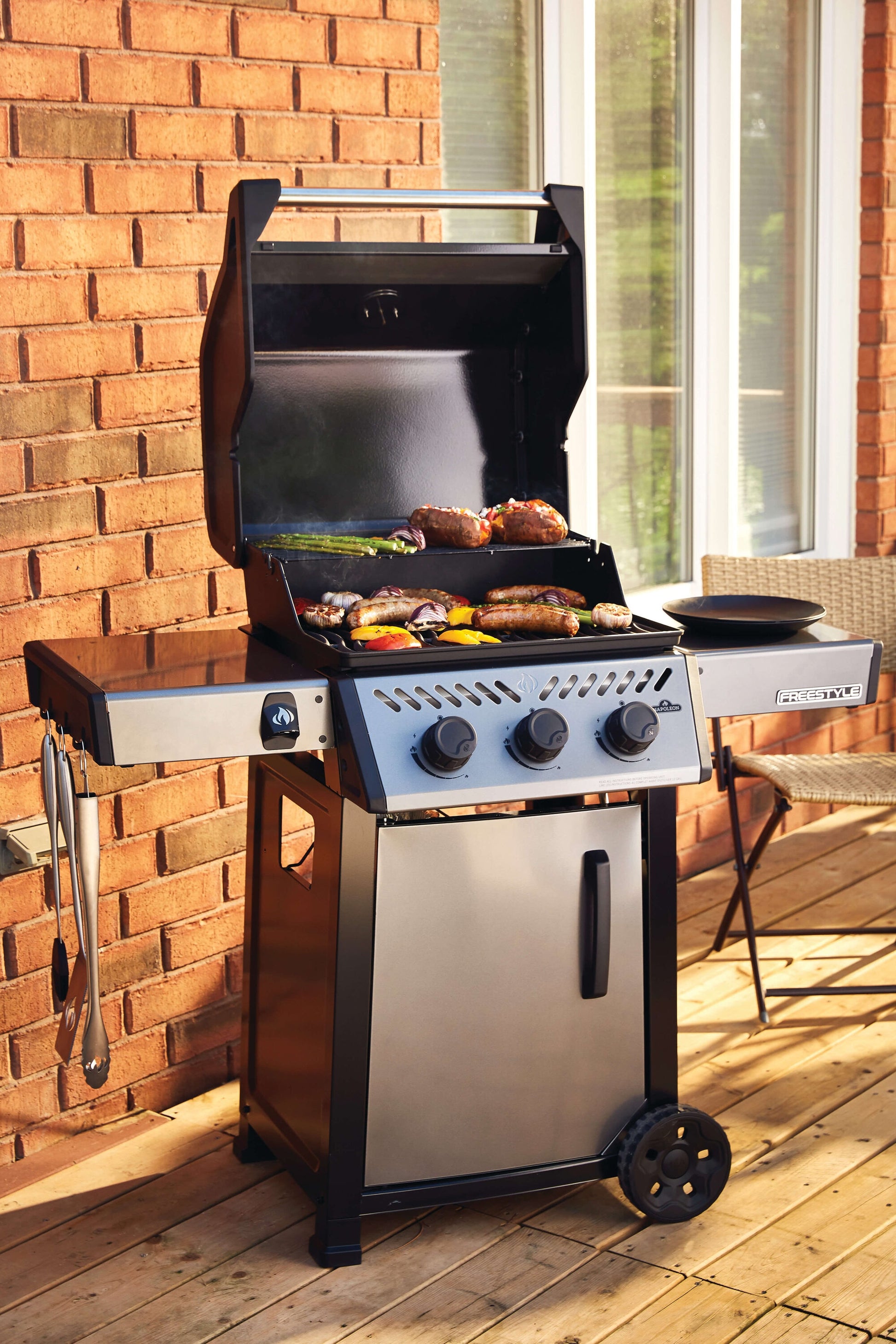 NAPOLEON Freestyle 365 Graphite Grey 3 -Burner Infrared Natural Gas Grill, F365DNGT, FINAL PRICE:
